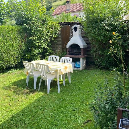 Gite Du Moulin Montgesoye Екстериор снимка